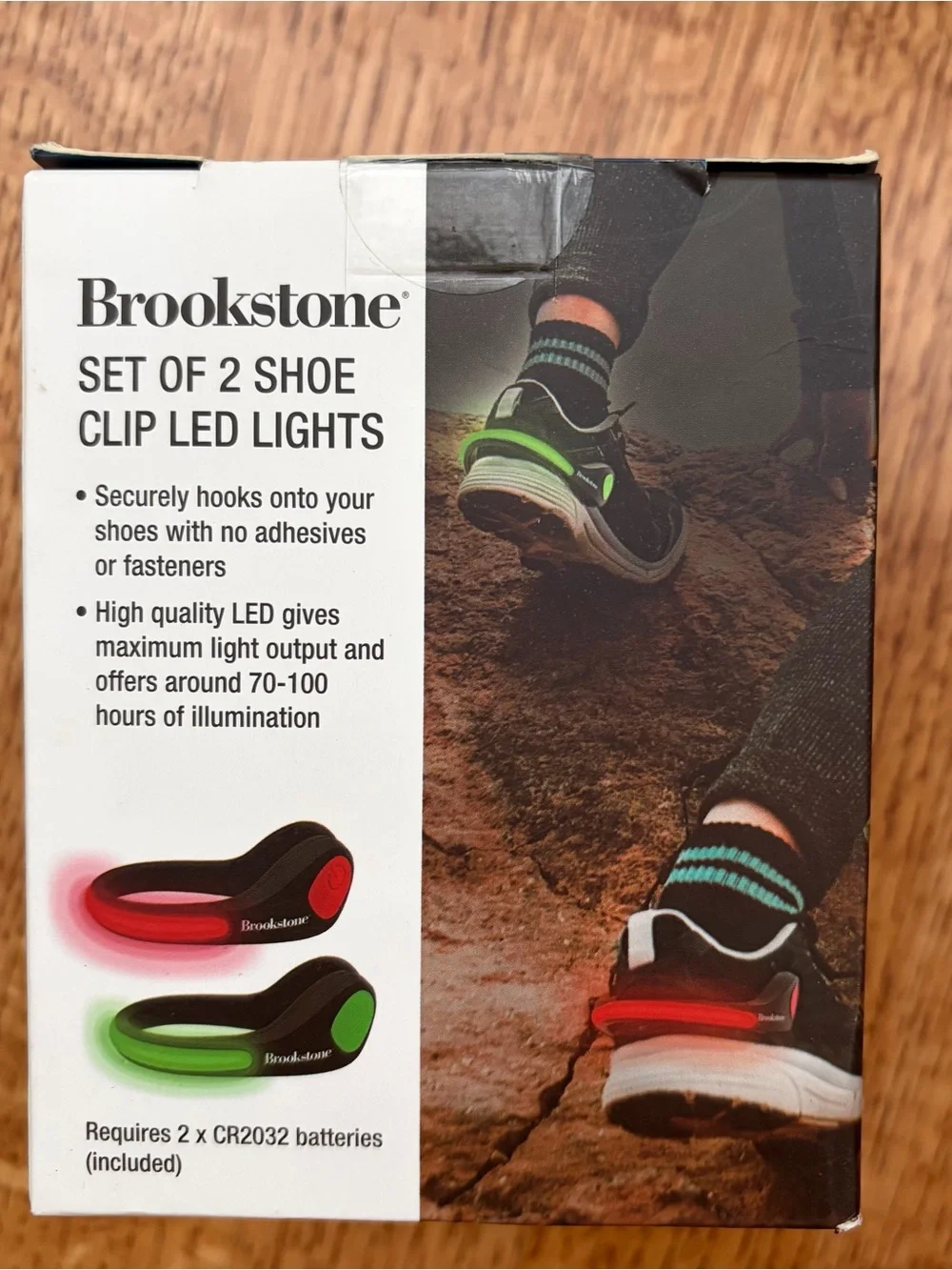 Brookstone Set of 2 Shoe Clip LED Lights Green/Red Super Bright Universal Fit